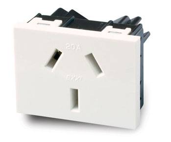 Toma C/N 20A Bco 6915 Cambre