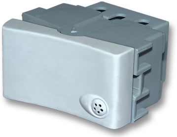 Punto 4V/10A Bco 40037 Ver.*